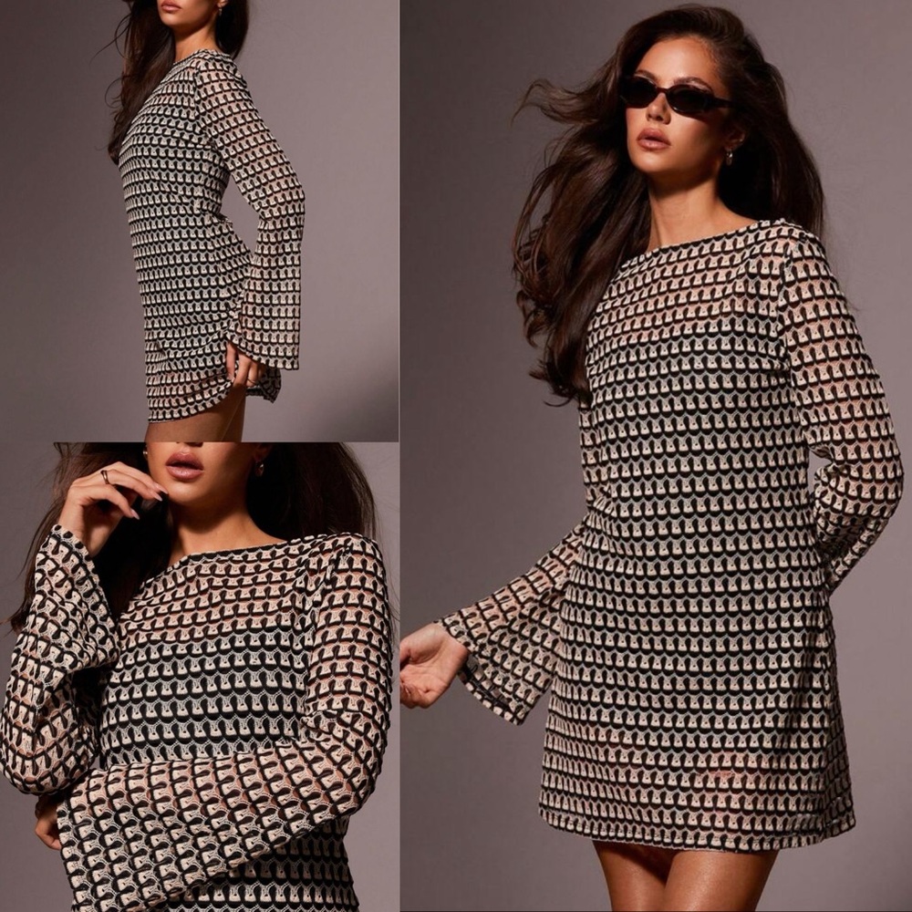 Chic Black and White Women's Swim Coverup.